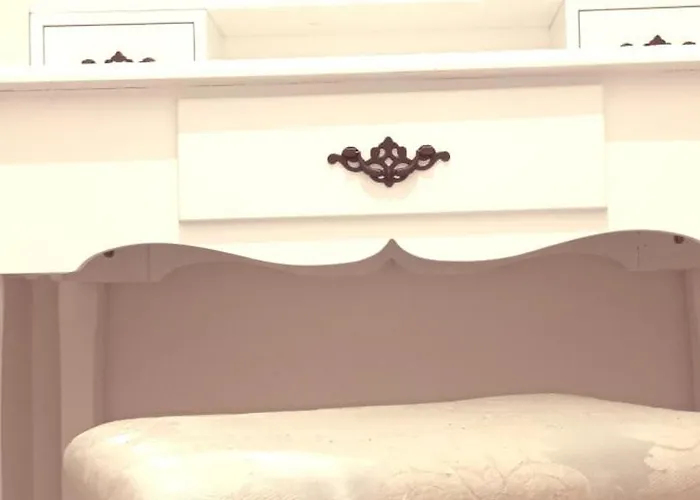 A La Lueur Des Pres Ducy-Sainte-Marguerite